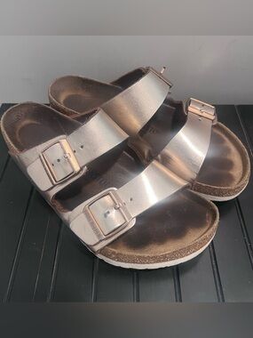 Birkenstock Rose Gold Sandals Metallic Size 41 Shoes Slip On
